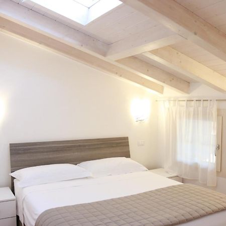 Apartament Locazione Turistica Aquila 3 Werona Zewnętrze zdjęcie