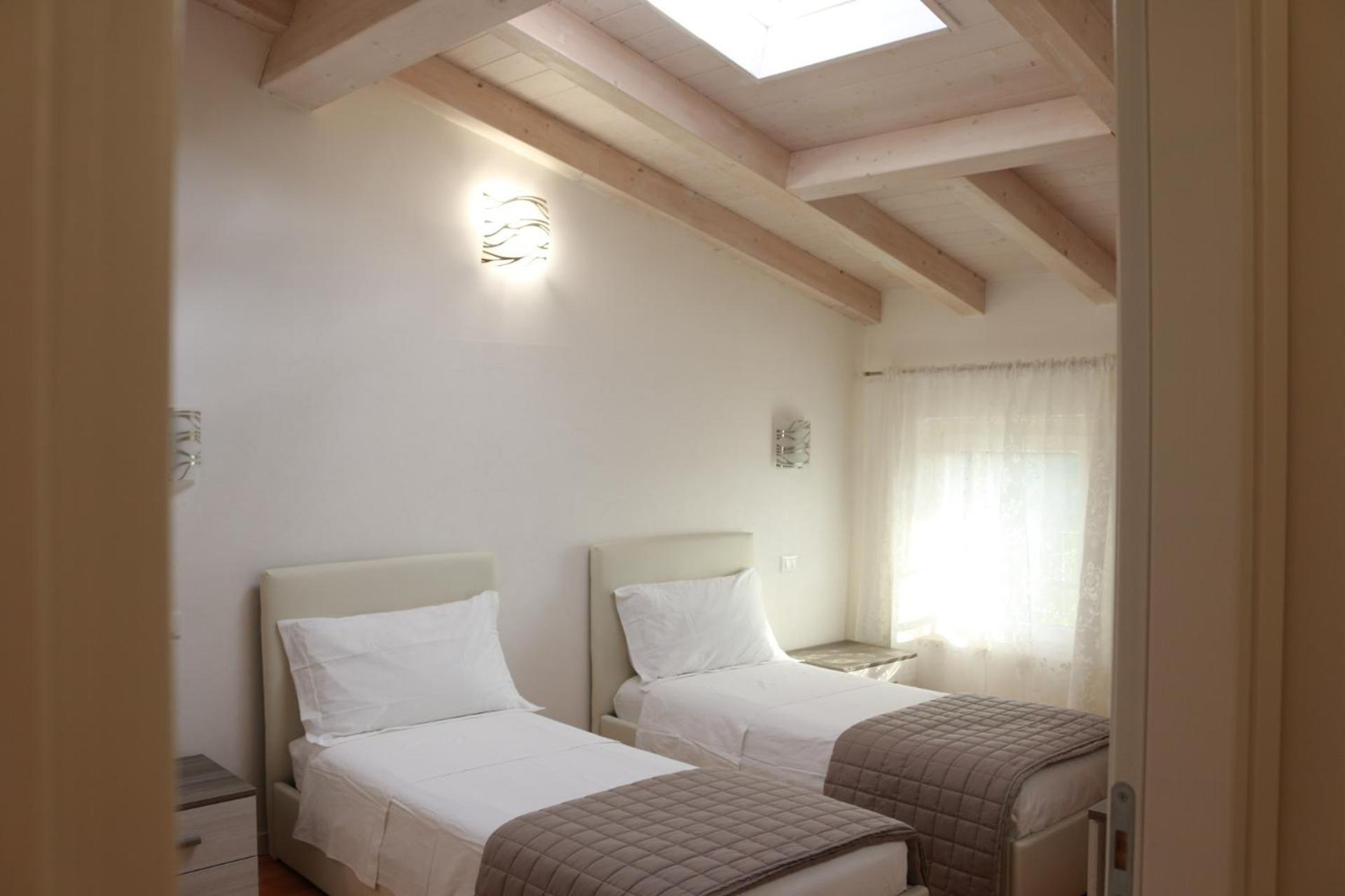 Apartament Locazione Turistica Aquila 3 Werona Zewnętrze zdjęcie
